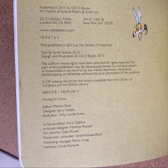 The Little Pocket Book of Happiness - Picture 8 of 9